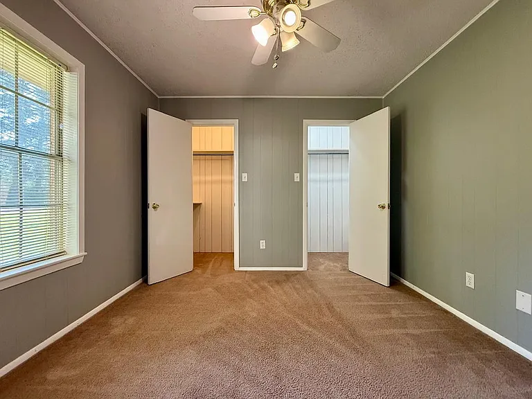10514 FM 1650 — Photo 10