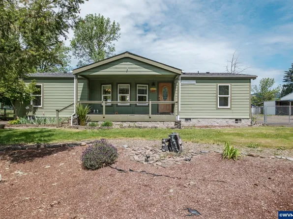 3472 Juniper St, Sweet Home, OR 97386