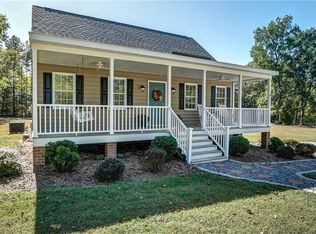 16381 Genito Rd, Moseley, VA 23120