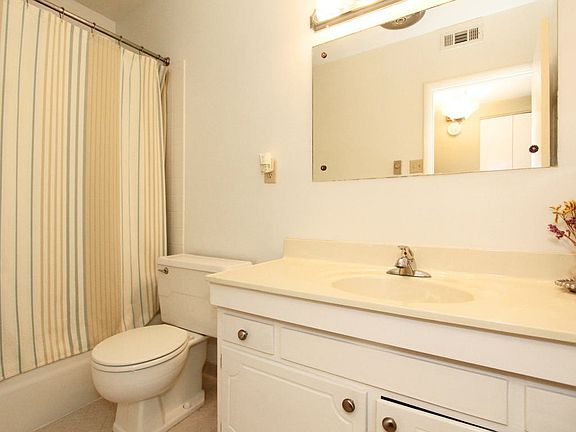 2nd image of 3636 Taliluna Ave APT 410