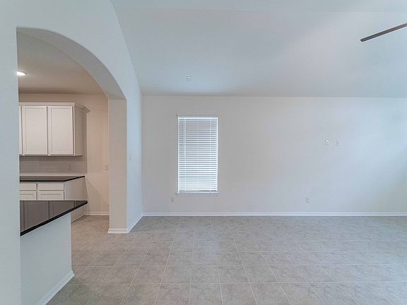 5th image of 23125 Chablis Dr