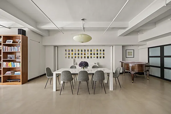 Sold by Corcoran | media 24