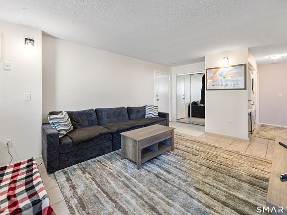 5th image of 560 Yale Avenue #82