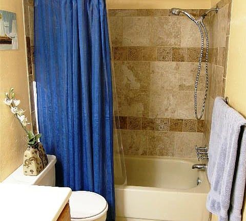 2nd image of 11525 N Meridian Ave APT 224