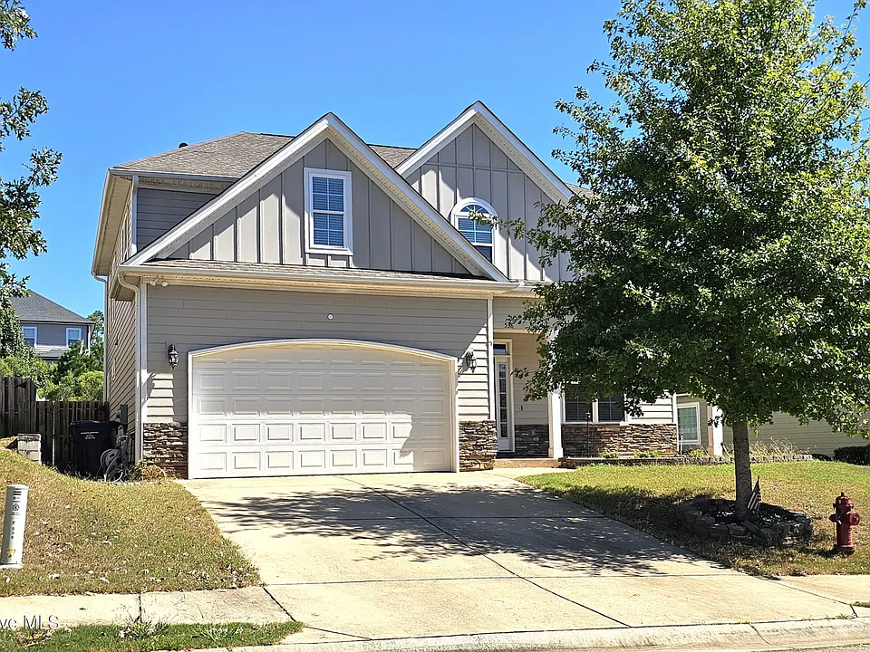 583 Bunchgrass St