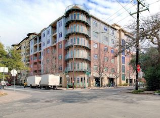 910 W 25th St #305, Austin, TX 78705