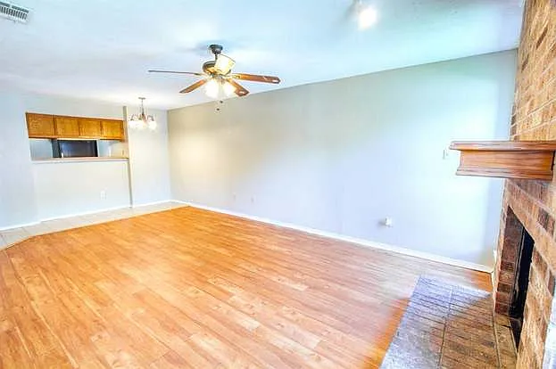 2402 Summer Place Dr — Photo 24