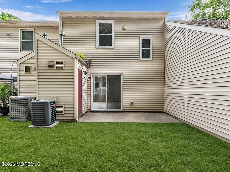 107 Tavistock Dr — Photo 14