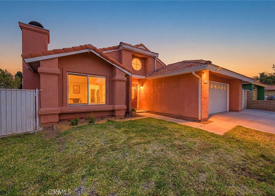 1st image of 13997 Chervil Ct