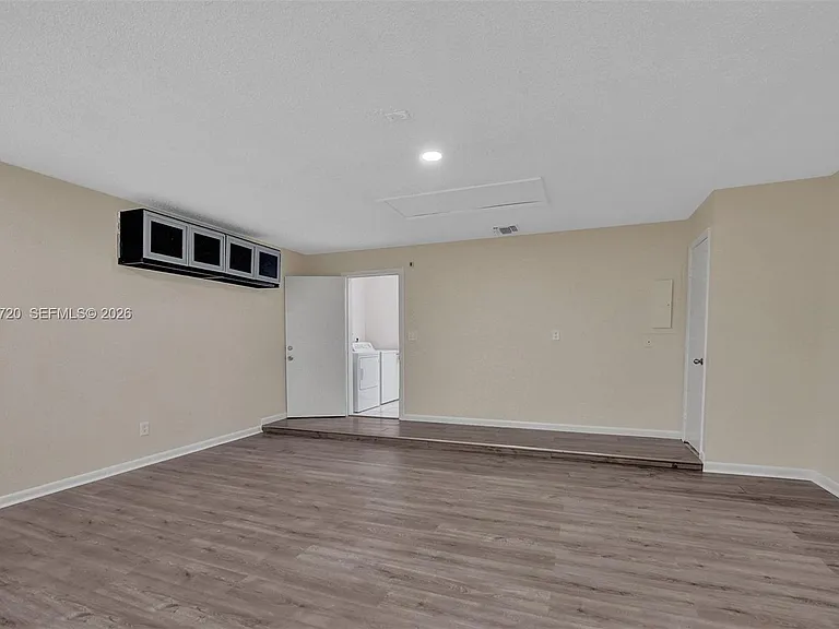 1224 Sussex St — Photo 21
