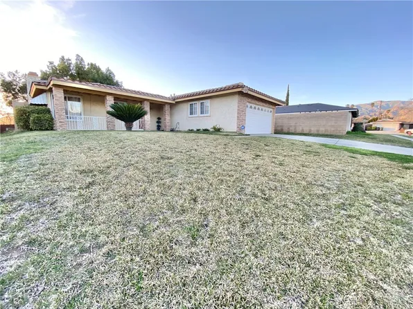 1648 Rogers Ln, San Bernardino, CA 92404
