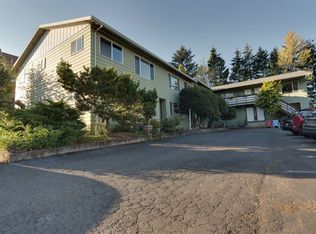 4633 SW Huber St #11, Portland, OR 97219