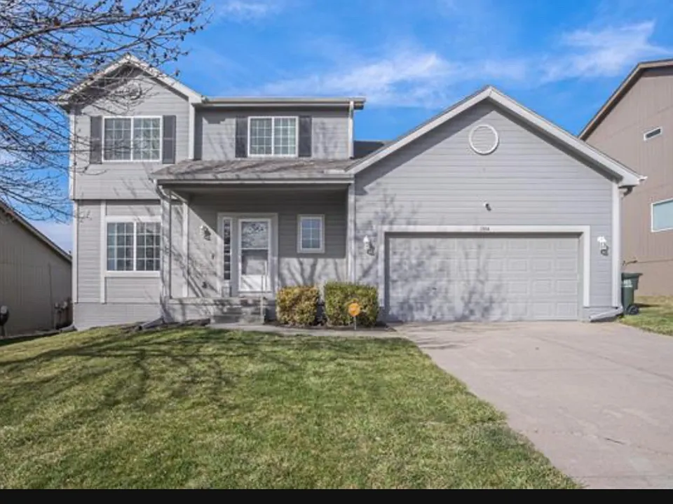 1104 Valleyview Dr
