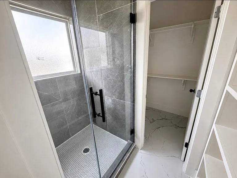 7938 Angus St — Photo 17