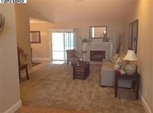 208 Violet Rd, Hercules, CA 94547