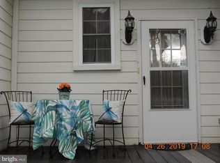 9032 Grant Ave, Manassas, VA 20110
