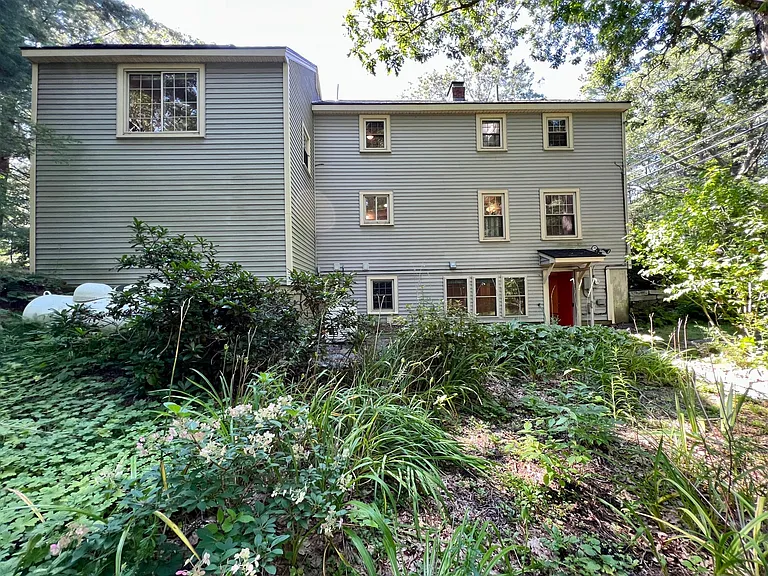 2 Hemlock Hill Rd — Photo 32