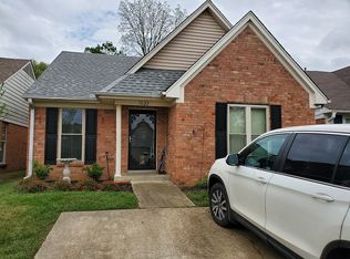7622 Iris Dr, Southaven, MS 38671