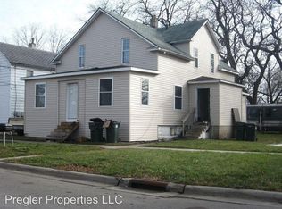 320 E 8th St APT 2, Waterloo, IA 50703