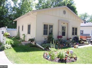 411 6th Ave NE #A, Faribault, MN 55021