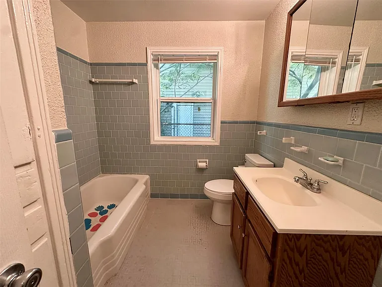 6 Southlawn Cir — Photo 10