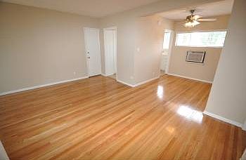 2nd image of 5103 Cahuenga Blvd APT 10