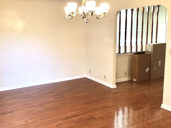 4th image of 2431 21st St #2