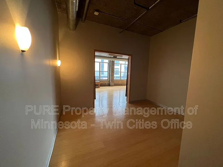 521 S 7th St #212 — Photo 6