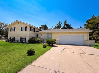 2501 6th Ave, Dodge City, KS 67801