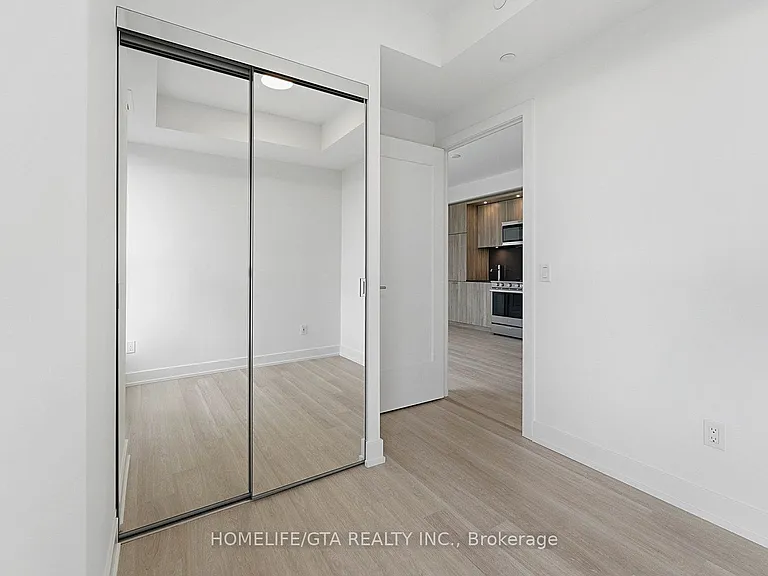 60 Central Park Dr #2413 — Photo 19