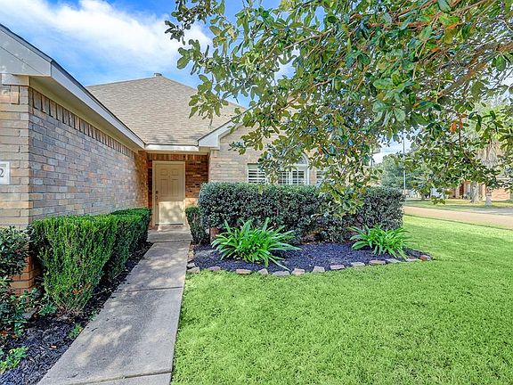2nd image of 21102 Diamond Rock Ct
