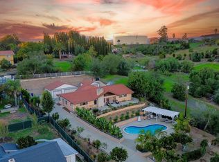 732 Hamilton Ln, Fallbrook, CA 92028