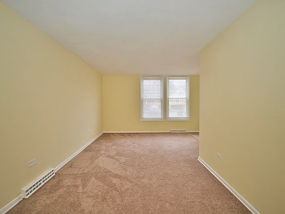 5th image of 1857 Pine St