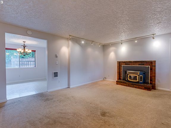 5th image of 4213 NE 138th Ave