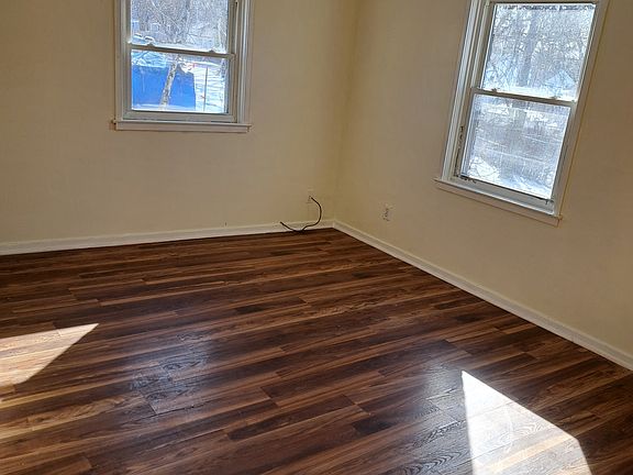2nd image of 20 Indian Hill St