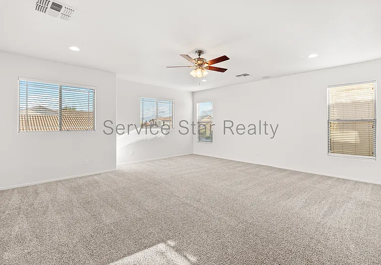 10122 W Albeniz Pl — Photo 17