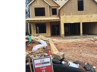 700 Summerstone Ln, Lawrenceville, GA