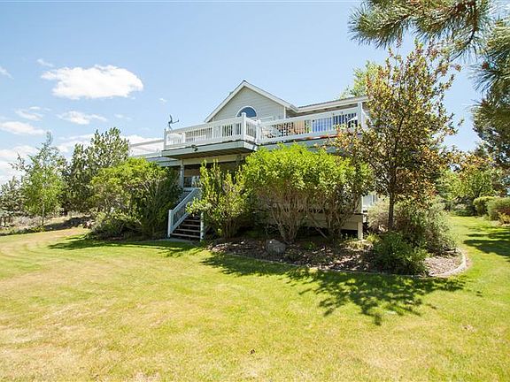 2nd image of 61275 SE Mountain Breezes Ct
