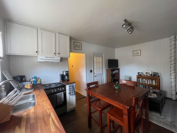 2nd image of 197 W Court St #9