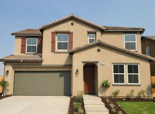 467 S Thunder Rd, Madera, CA 93636