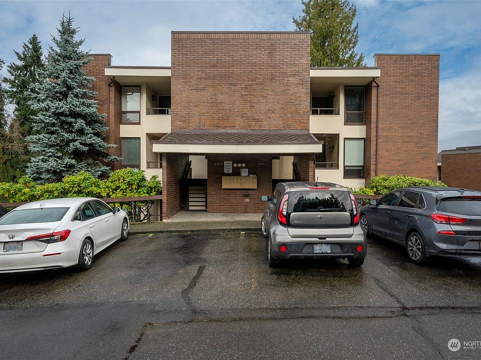 10921 Glen Acres Drive S UNIT C, Seattle, WA 98168 Zillow