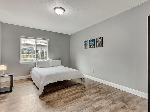 3rd image of 3549 Dignan St #13113844
