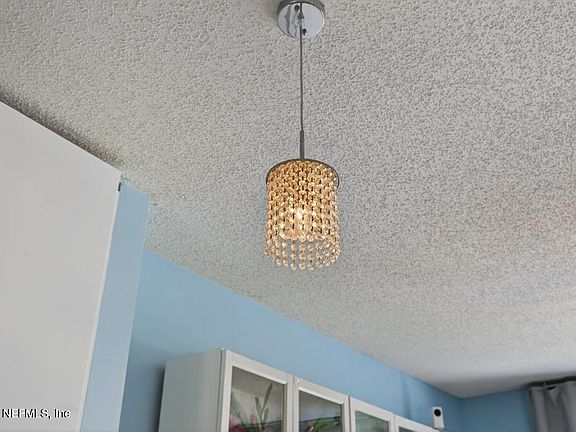 5th image of 805 Old Bridge Rd Unit 2