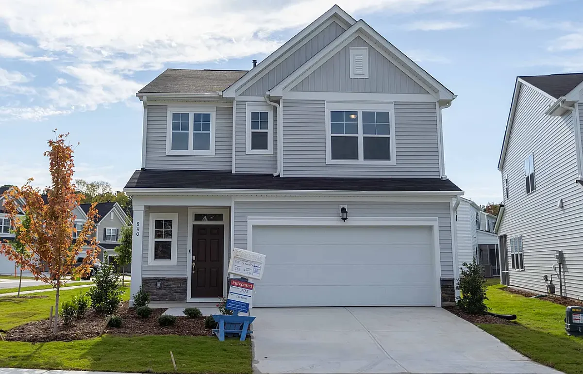 4 bed, 2243 sqft, $2,350 — Photo 1