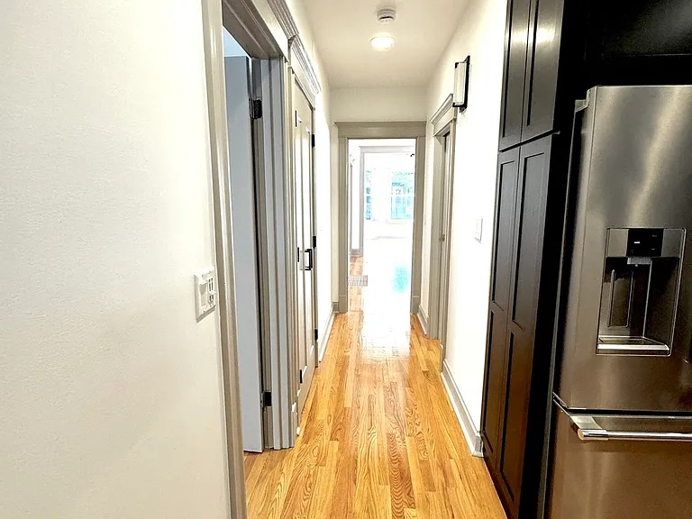 2424 N Mozart St #1 — Photo 23
