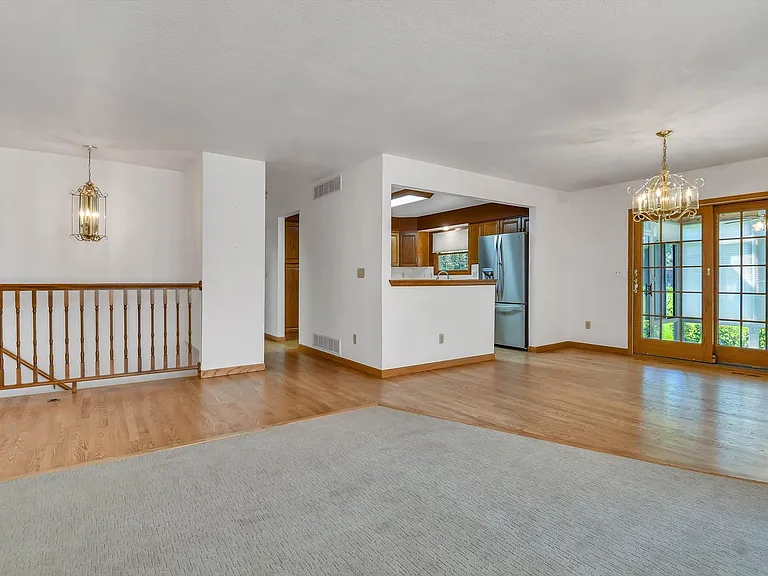 4834 W 93rd Ave — Photo 6