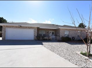11816 Pueblo Seguro Way, El Paso, TX 79936