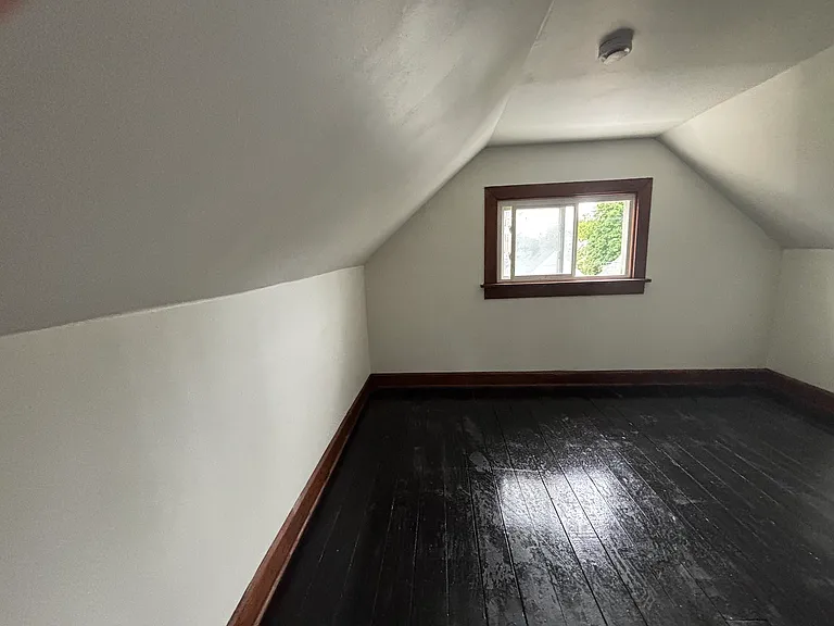 3418 W 45th St #2 — Photo 12