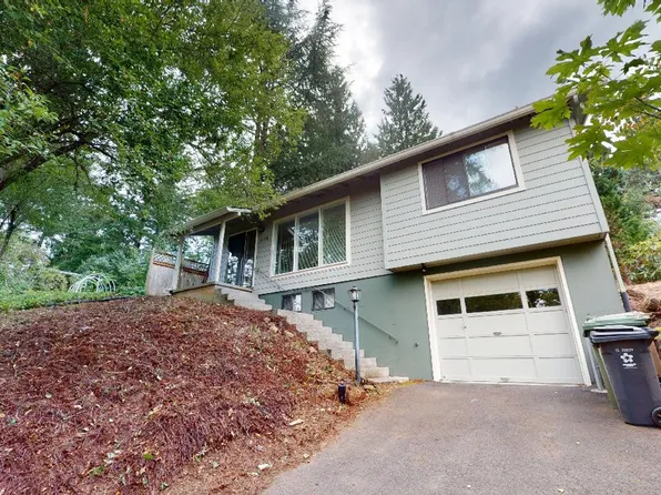 1318 Pine St, Lake Oswego, OR 97034