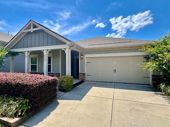 3rd image of 2108 Poplar Ridge Dr